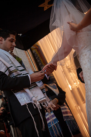 Montreal Wedding Photographer - Jewish Ceremony - Nika Foto