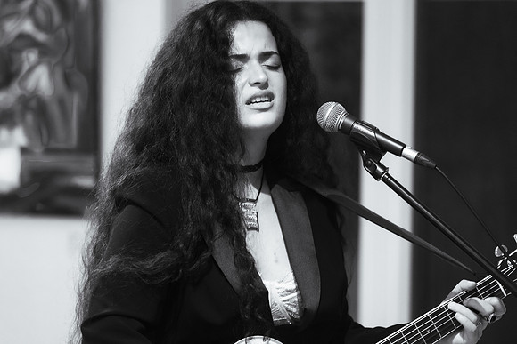 2E3A5978