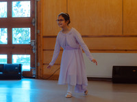 2V2A0093