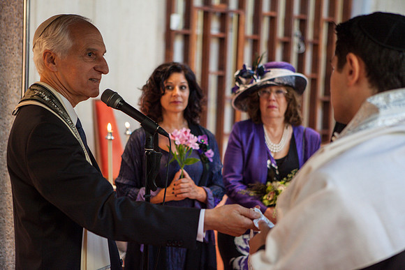 Montreal Wedding Photographer - Jewish Ceremony - Nika Foto