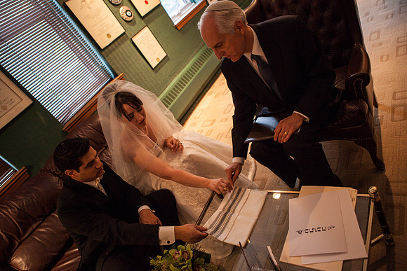 Montreal Wedding Photographer - Jewish Ceremony - Nika Foto