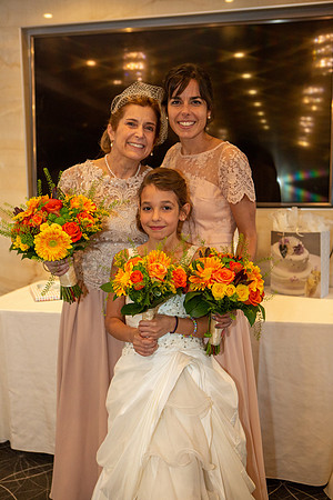 Nika - Maria's Wedding Photographs at Château-Vaudreuil