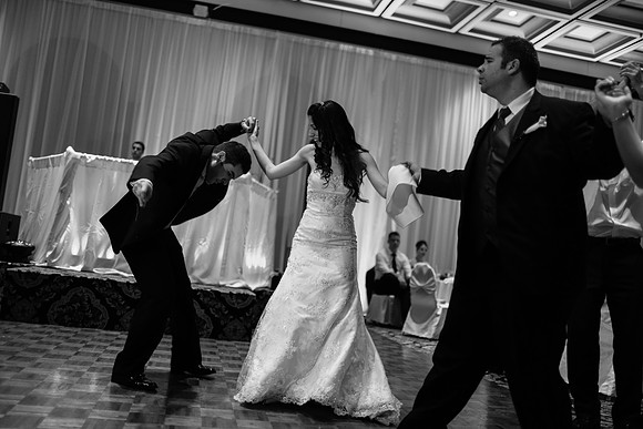 Montreal Wedding Photographer Nika Foto - Greek Orthodox Ceremony