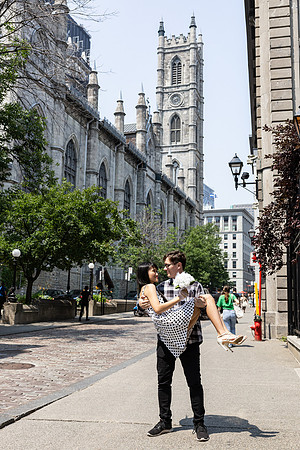 2V2A5636